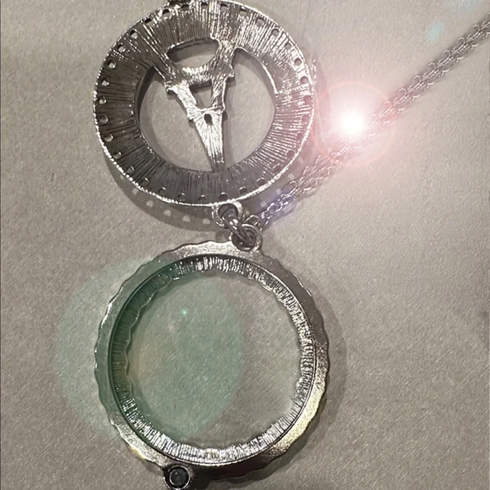 Silver Eiffel Tower Paris 4x Magnifying Glass Sliding Top Pendant Necklace NEW